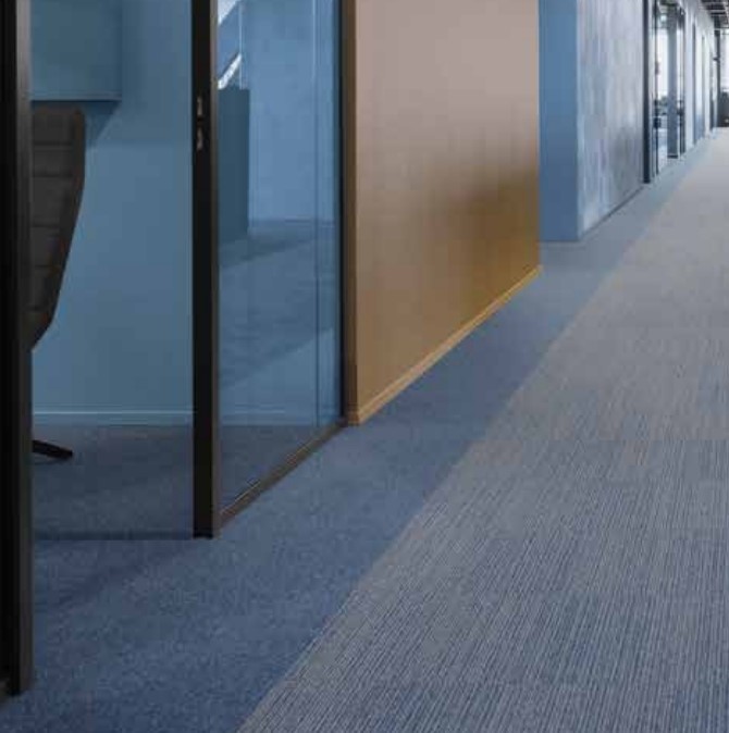 DESSO ESSENCE 9005 Ковровая плитка Эссенс DESSO ESSENCE 9005 Ковровая плитка Эссенс